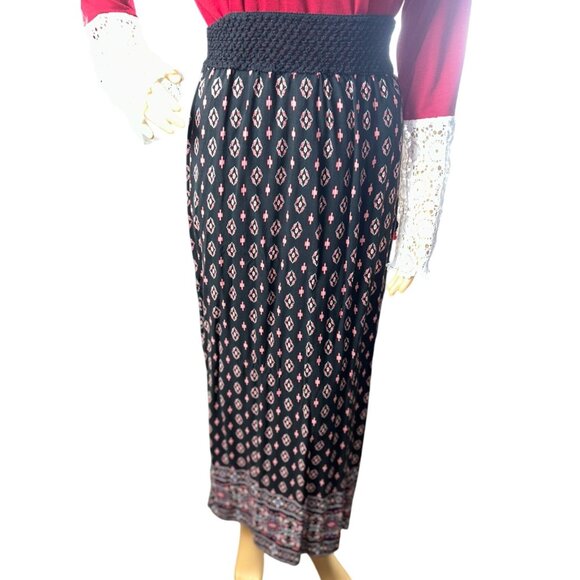(5 for $25) American Rag Cie Knit Waist Boho Print Maxi Skirt Size Small - Picture 2 of 4